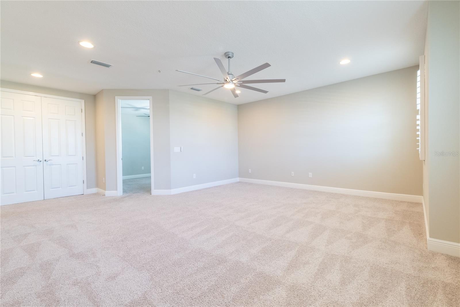 Image 28 of 72 For 4861 Antrim Drive