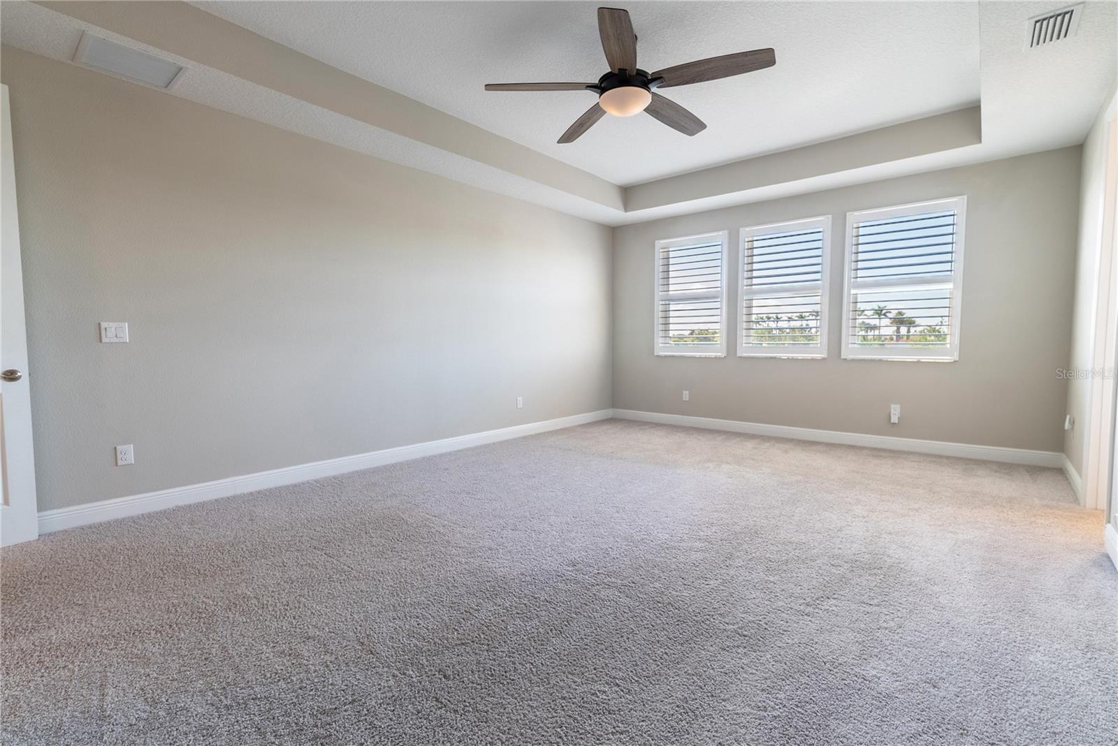 Image 31 of 72 For 4861 Antrim Drive