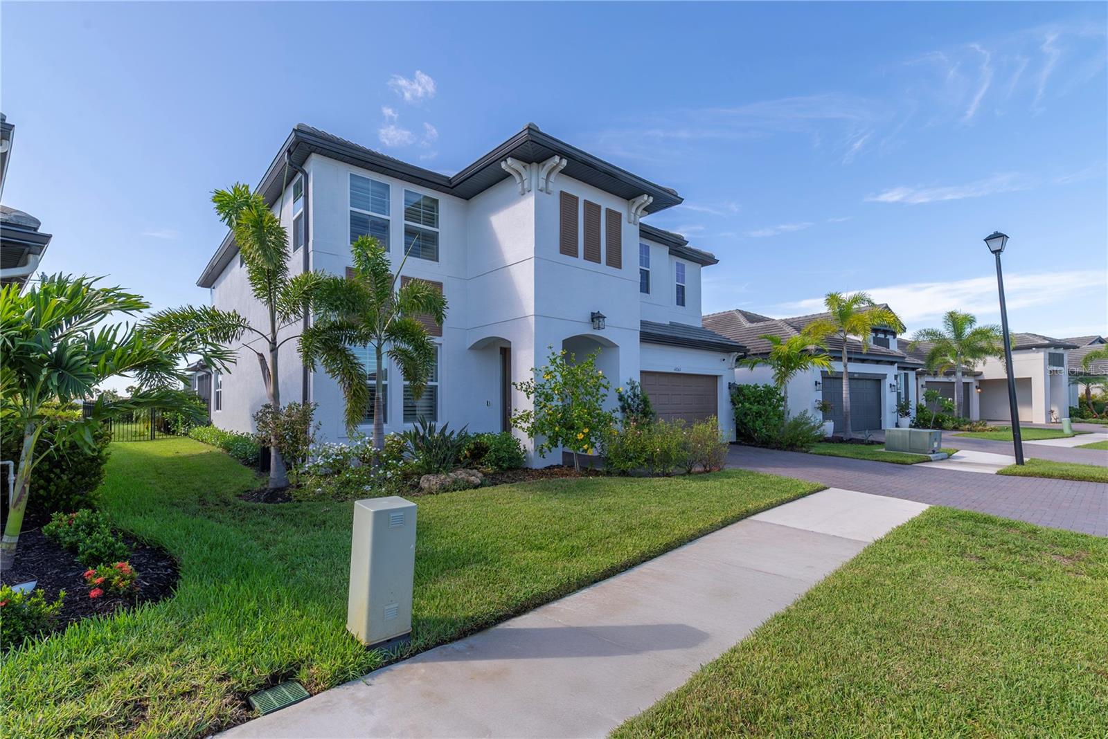 Image 60 of 72 For 4861 Antrim Drive