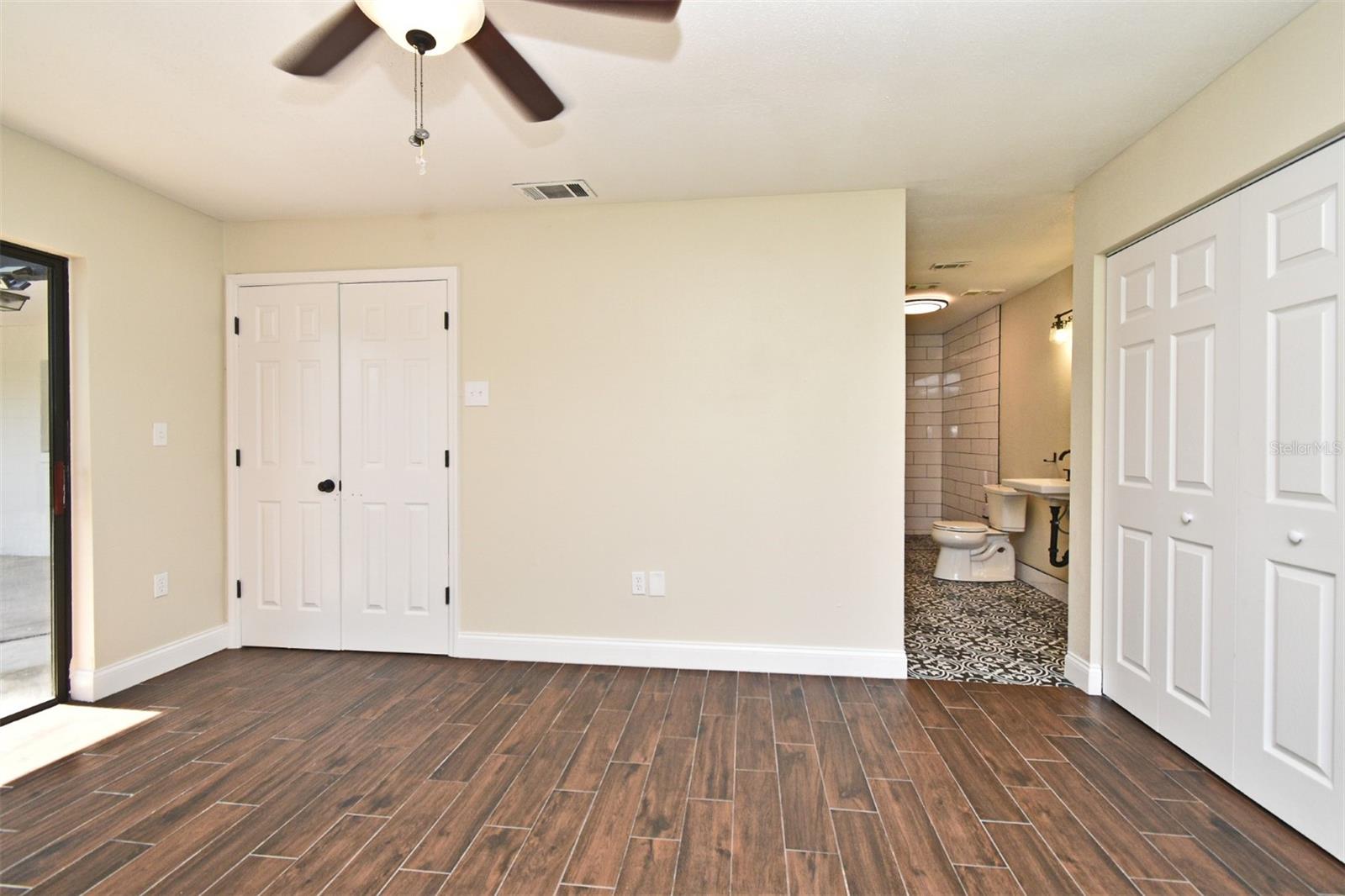 Image 21 of 63 For 2524 Shadybranch Drive