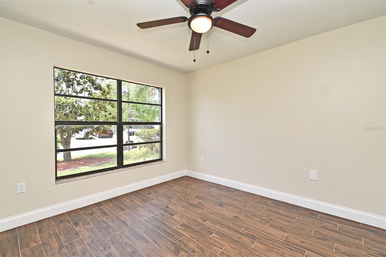 Image 31 of 63 For 2524 Shadybranch Drive