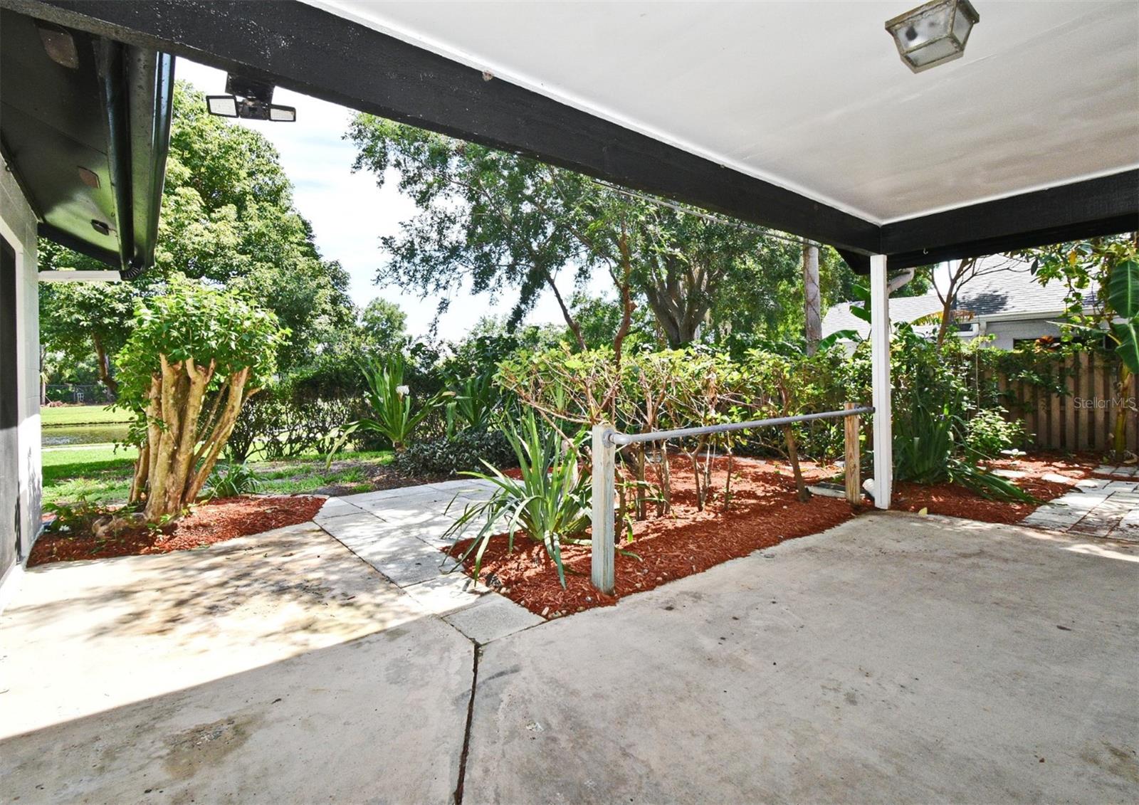 Image 34 of 63 For 2524 Shadybranch Drive