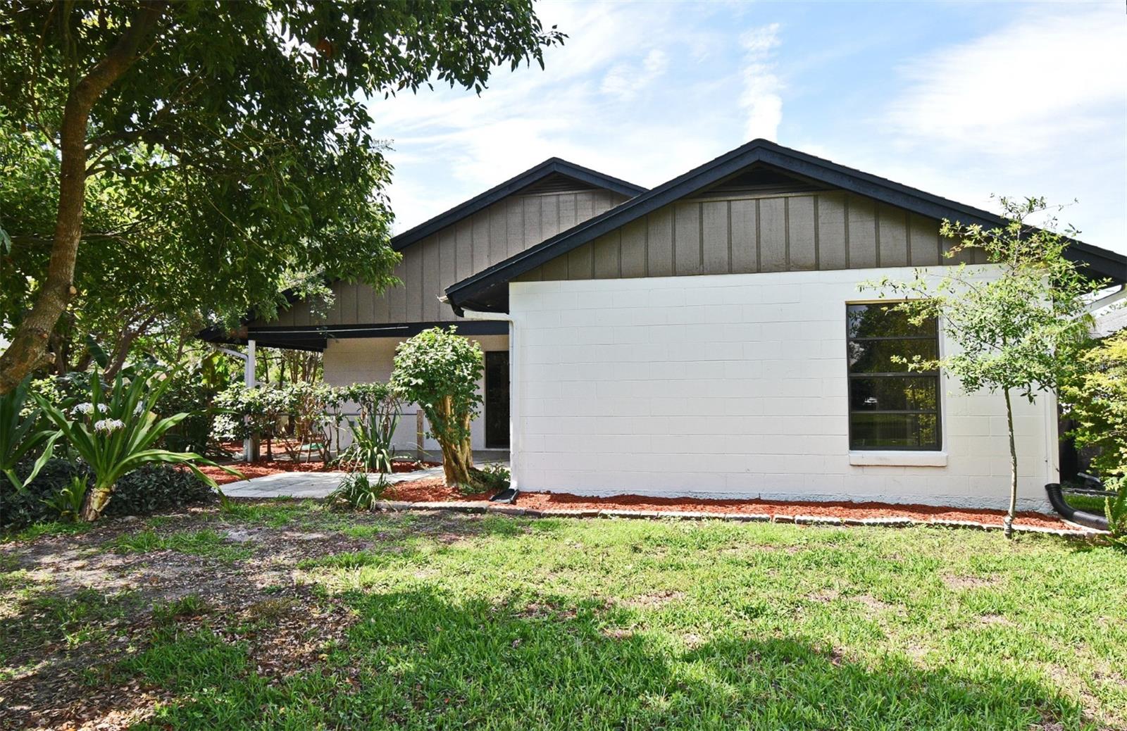 Image 43 of 63 For 2524 Shadybranch Drive