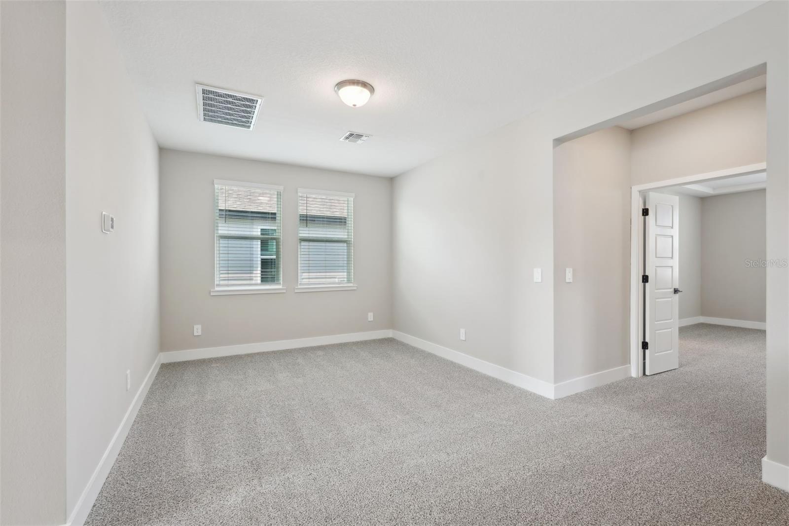 Image 14 of 30 For 16454 Silver Brook Way