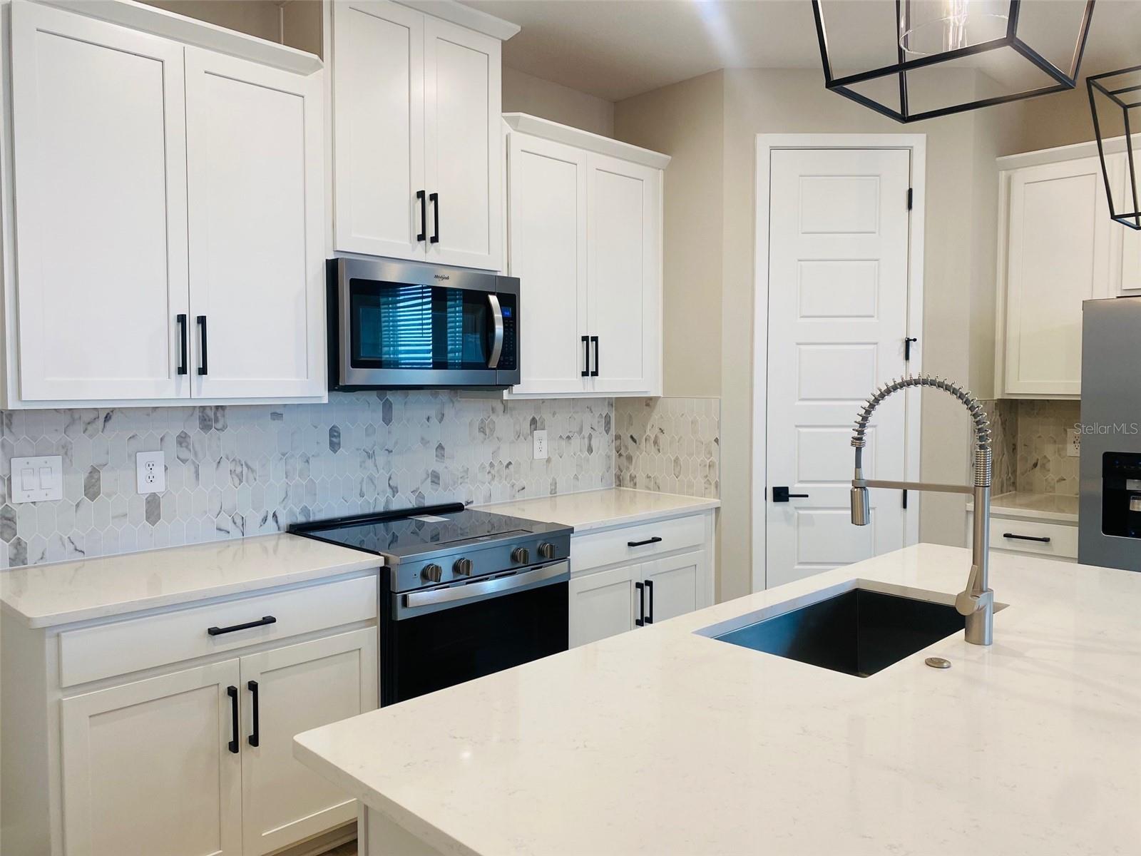 Image 2 of 12 For 16454 Silver Brook Way