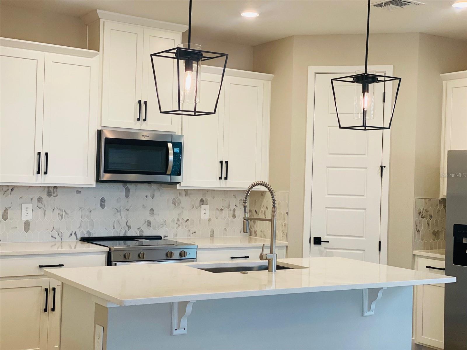 Image 3 of 12 For 16454 Silver Brook Way