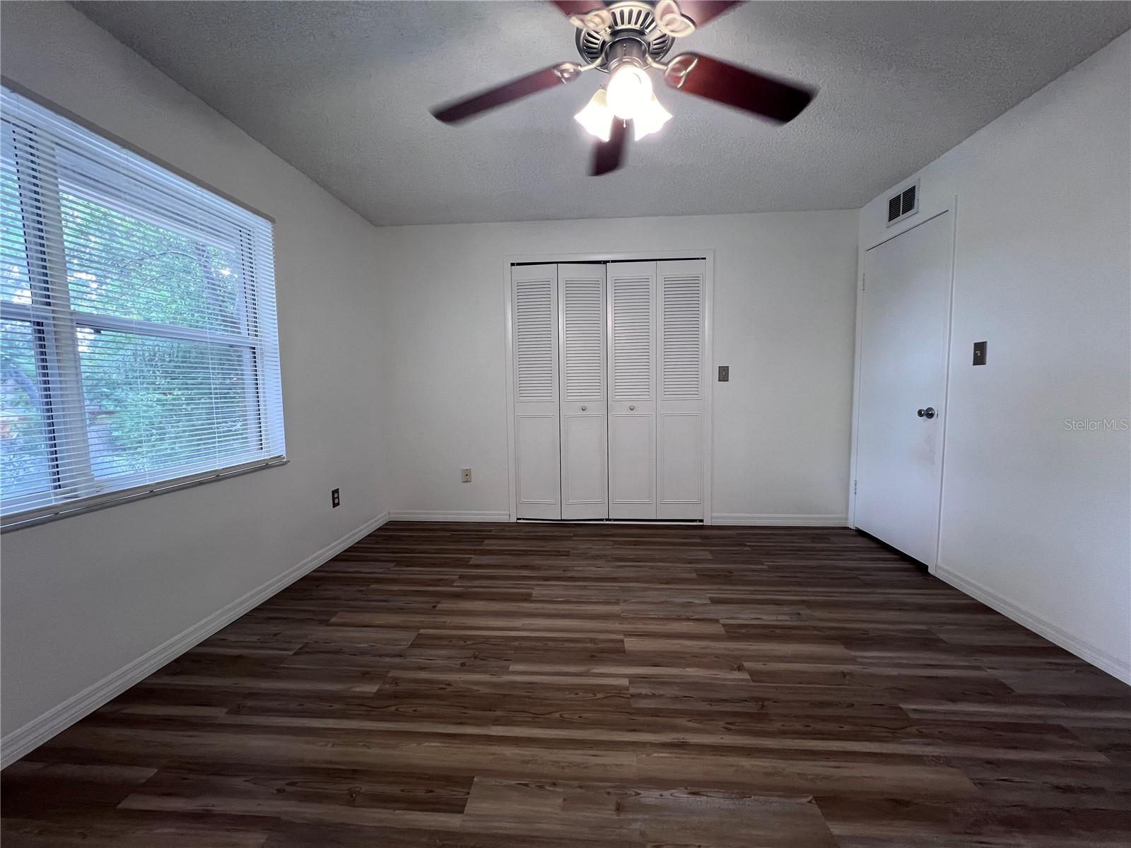 Image 4 of 12 For 33 Princeton Street 33a