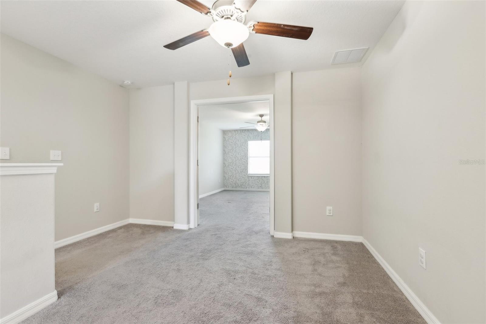 Image 19 of 54 For 11632 Castine Street