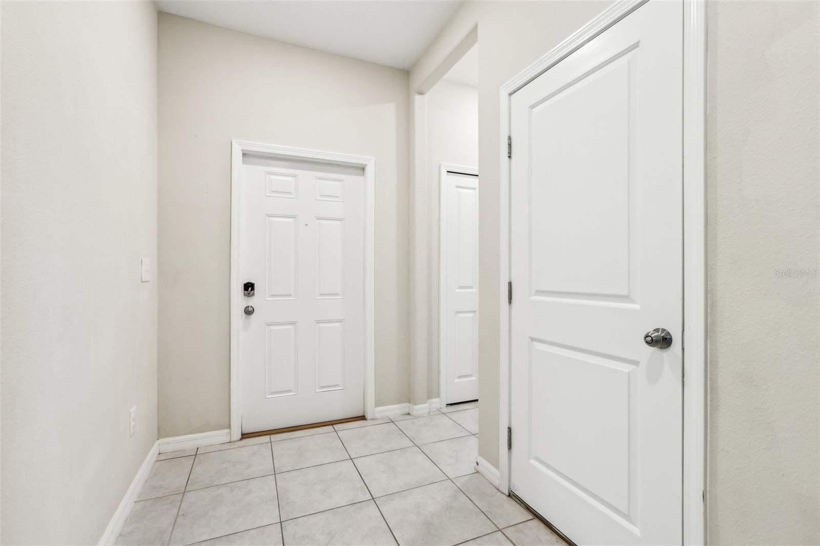 Image 7 of 54 For 11632 Castine Street