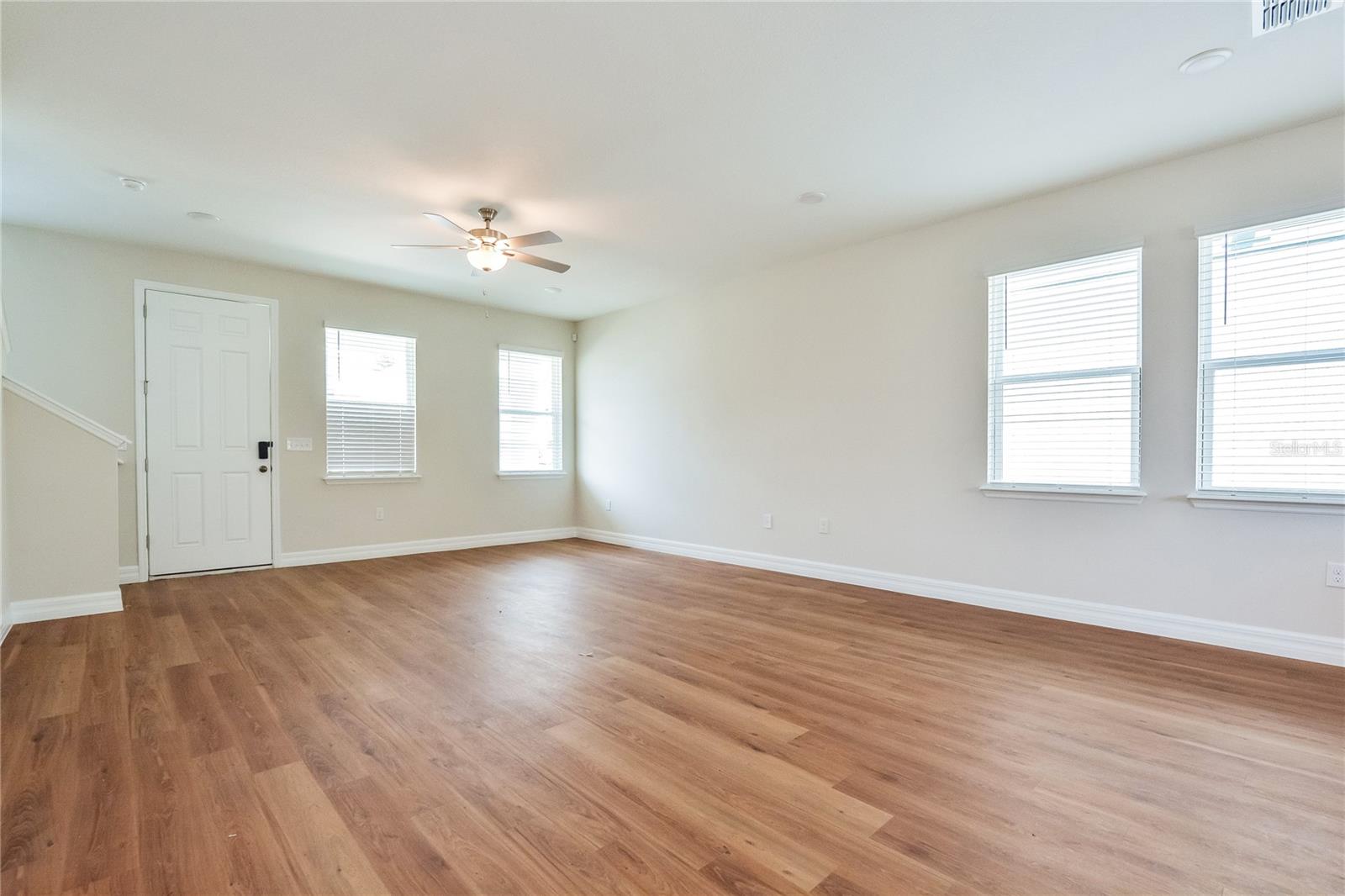 Image 2 of 15 For 5039 Starwood Place