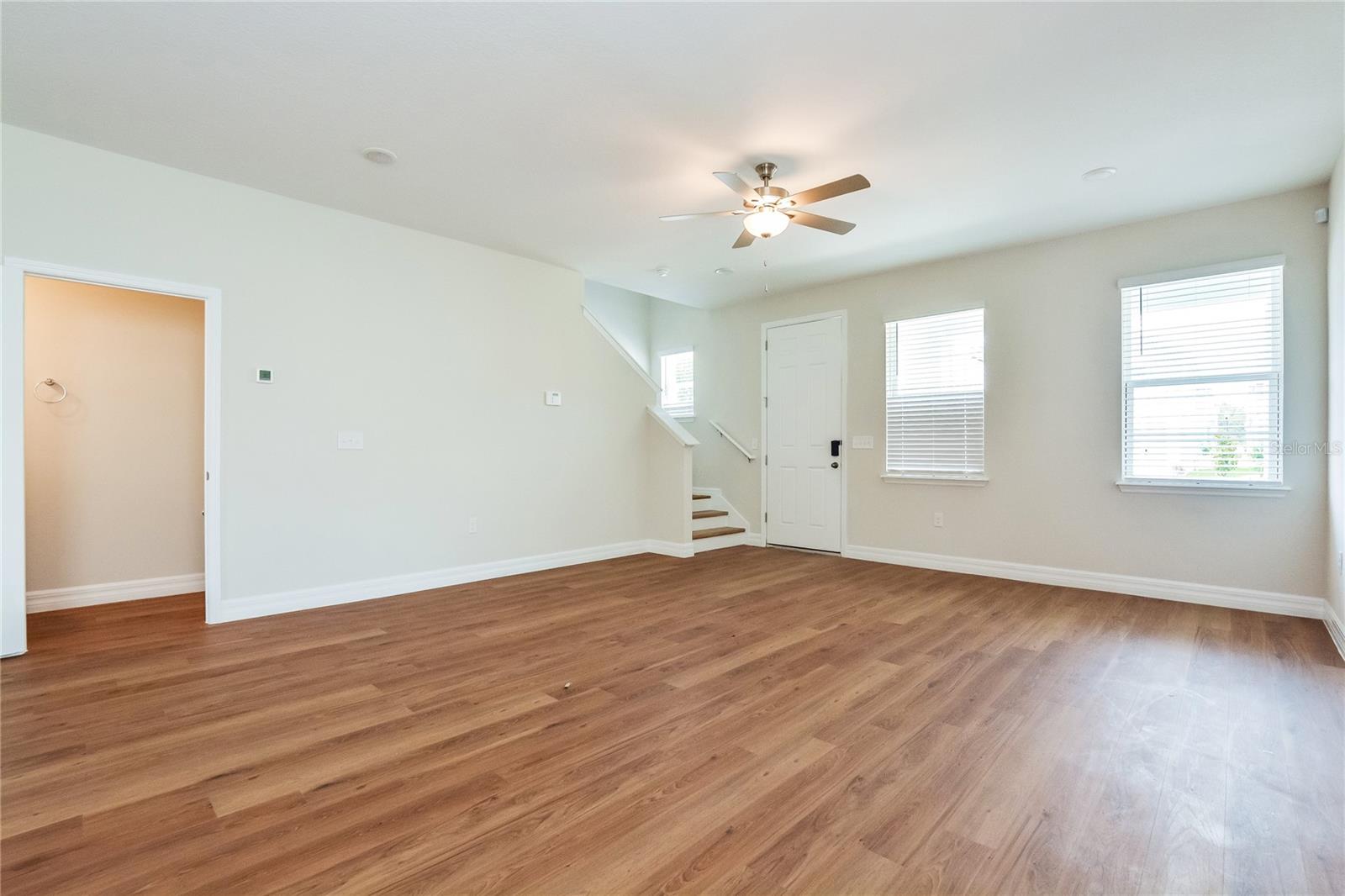 Image 4 of 15 For 5039 Starwood Place