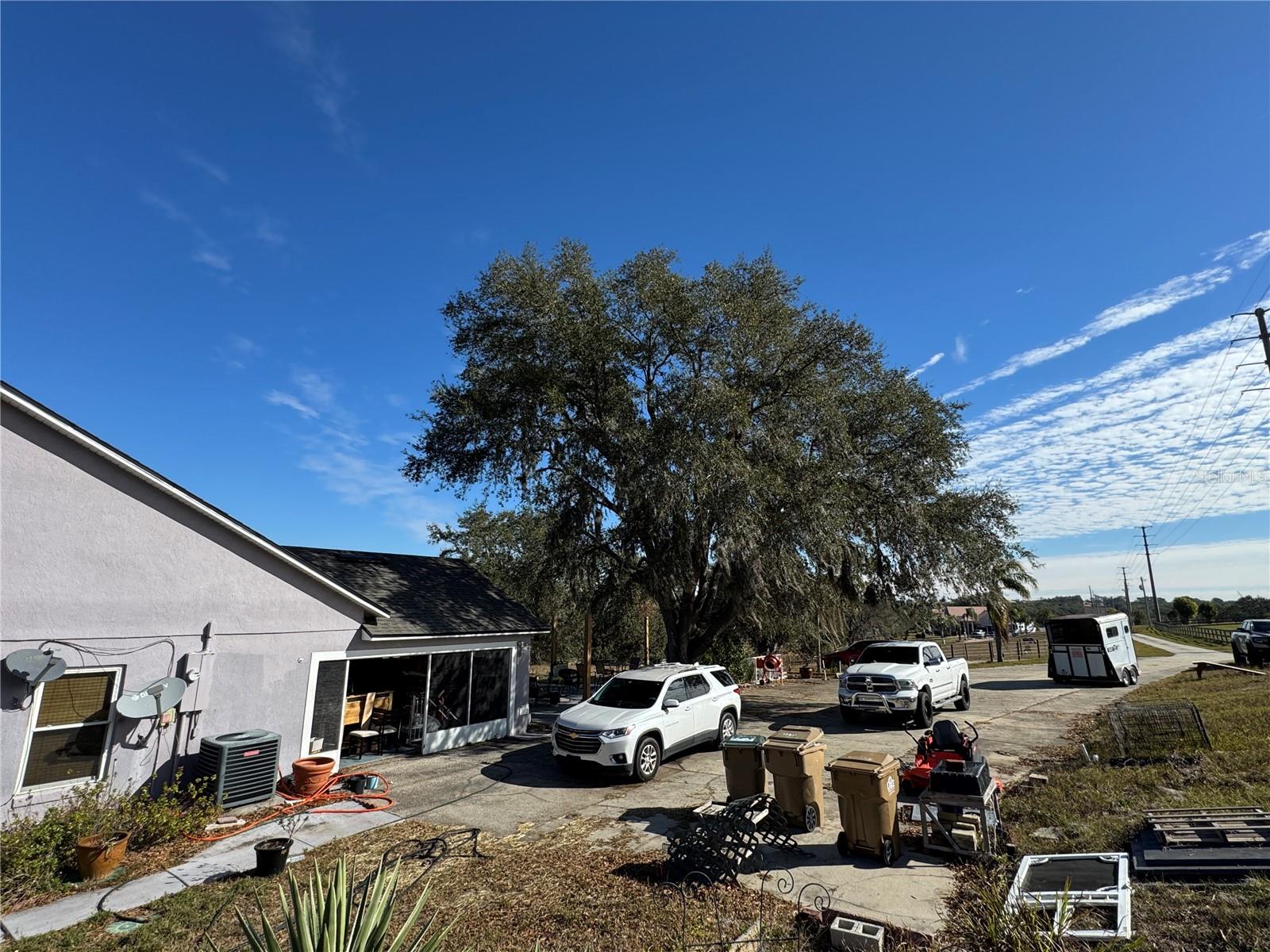 Image 26 of 53 For 17901 Coralwood Lane