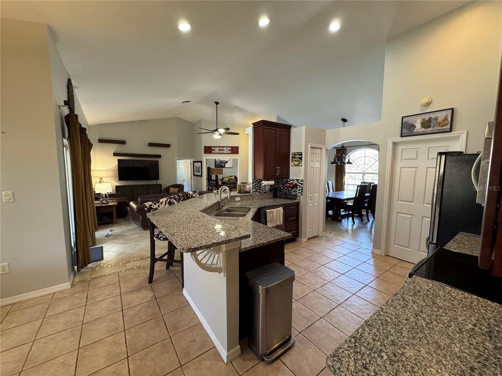 Image 41 of 53 For 17901 Coralwood Lane