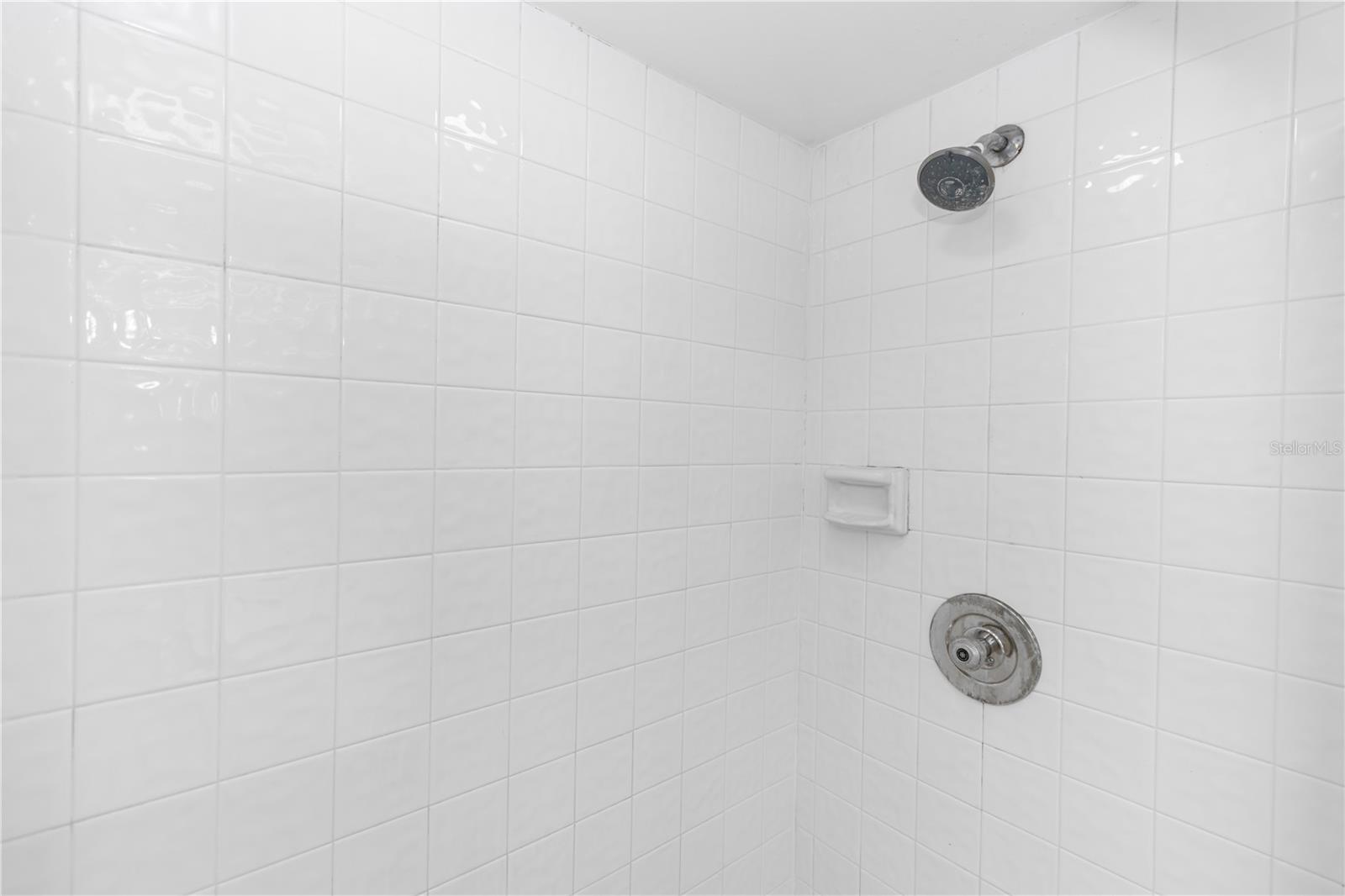 Image 22 of 46 For 3065 Bridgehampton Lane