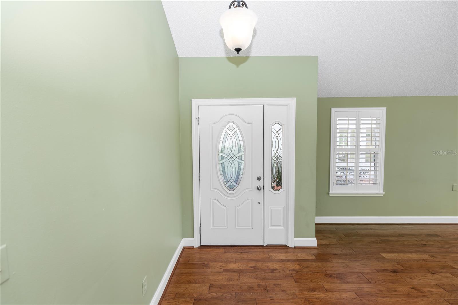 Image 3 of 46 For 3065 Bridgehampton Lane