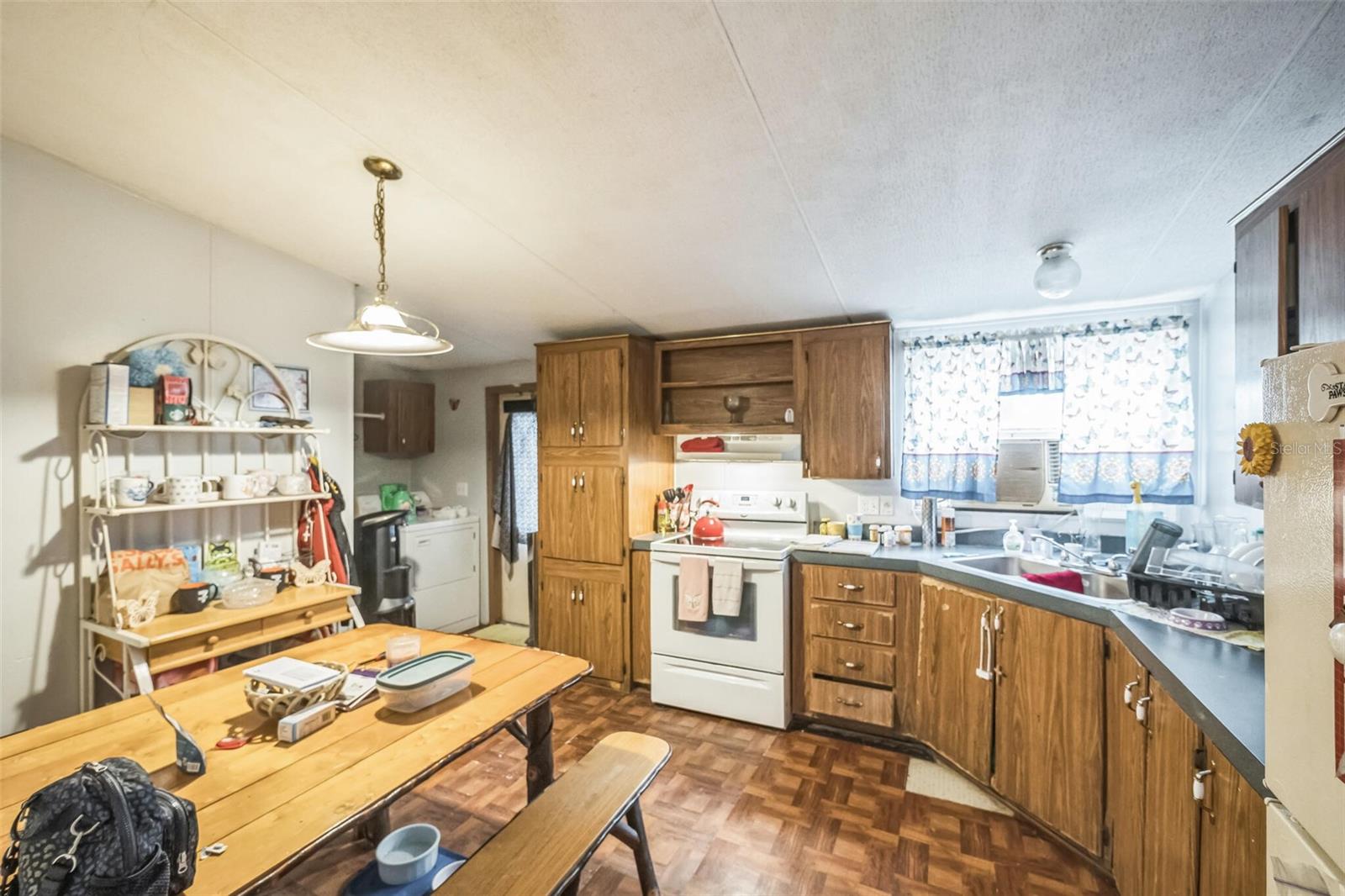 Image 11 of 21 For 16900 134th Avenue Road