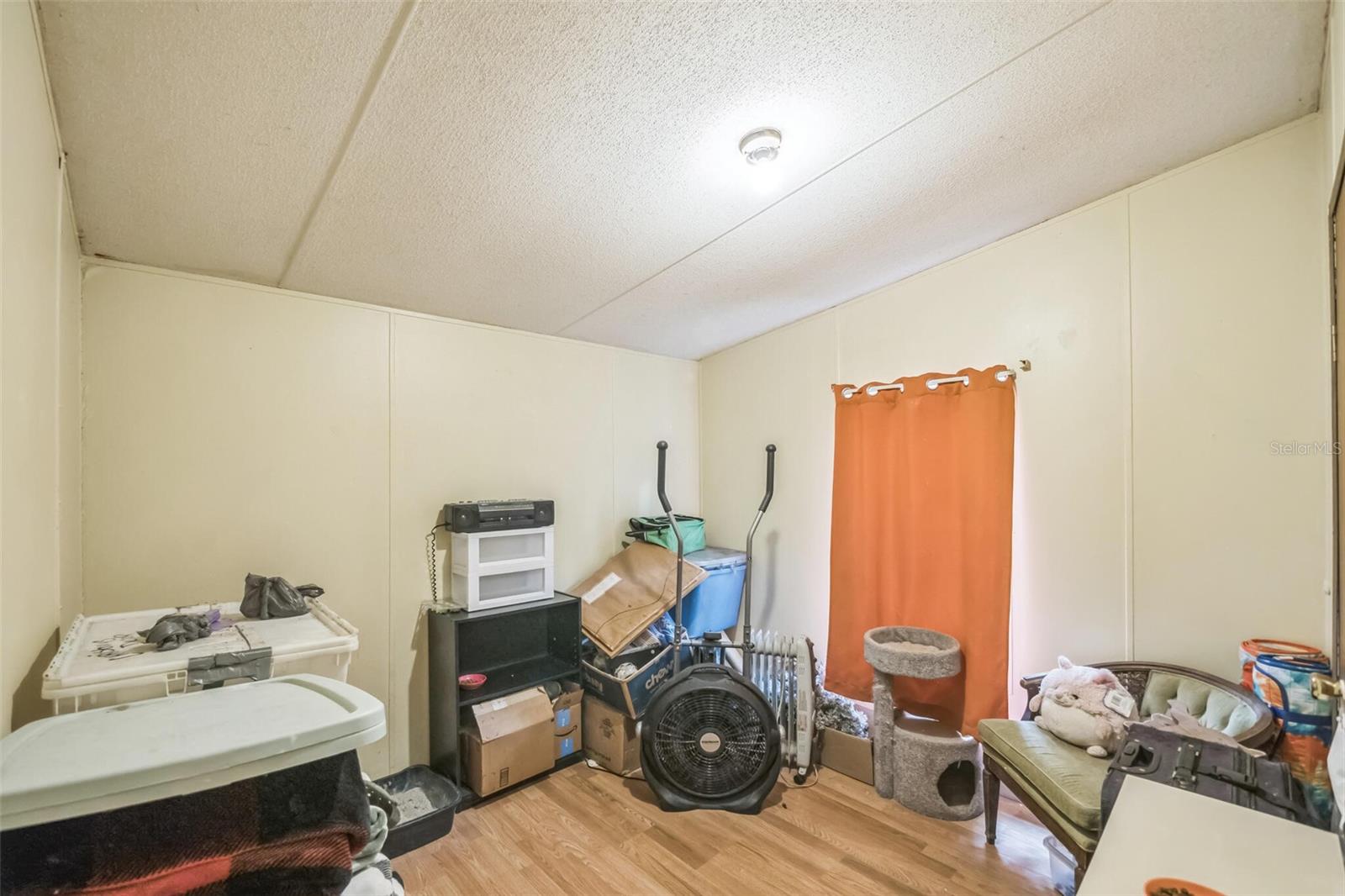Image 14 of 21 For 16900 134th Avenue Road