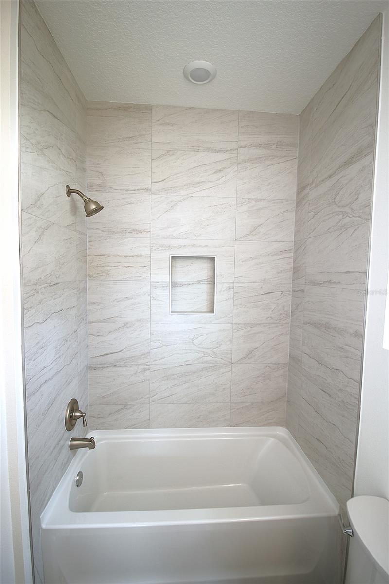 Image 22 of 30 For 8990 Glenarm Way