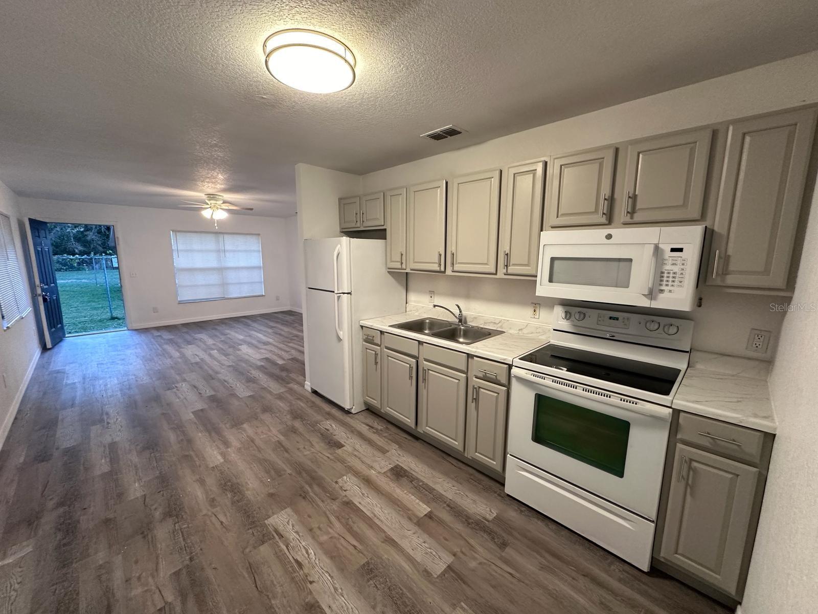 Image 4 of 11 For 3112 Avenue V Nw A