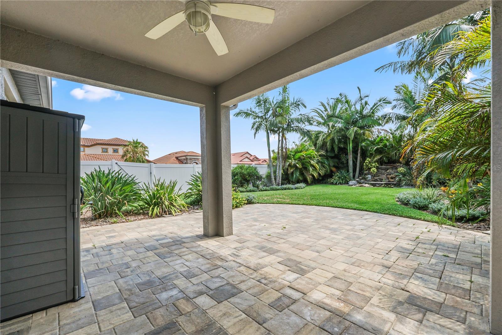 Image 3 of 56 For 2325 Bella Luna Circle