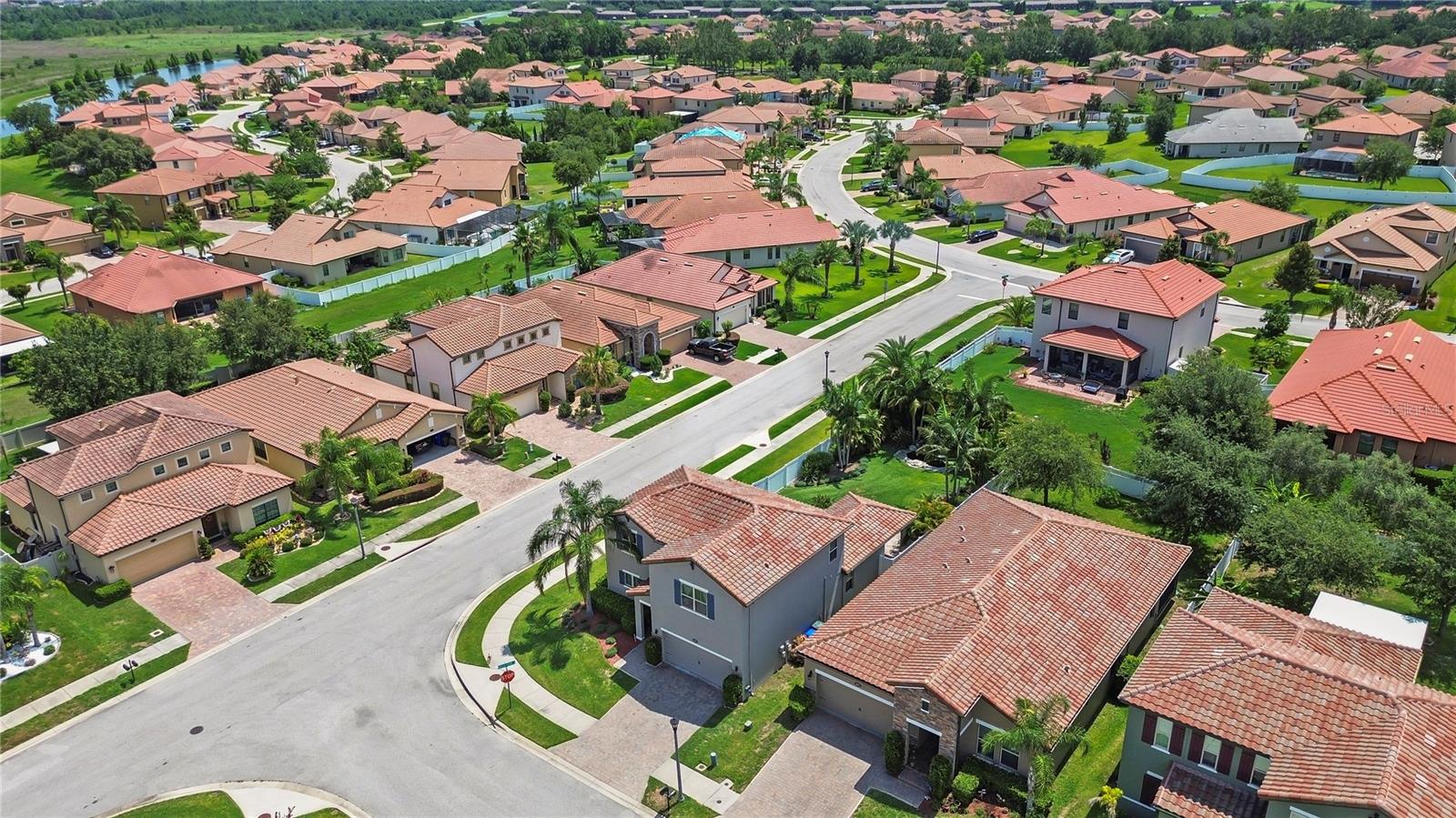 Image 49 of 56 For 2325 Bella Luna Circle