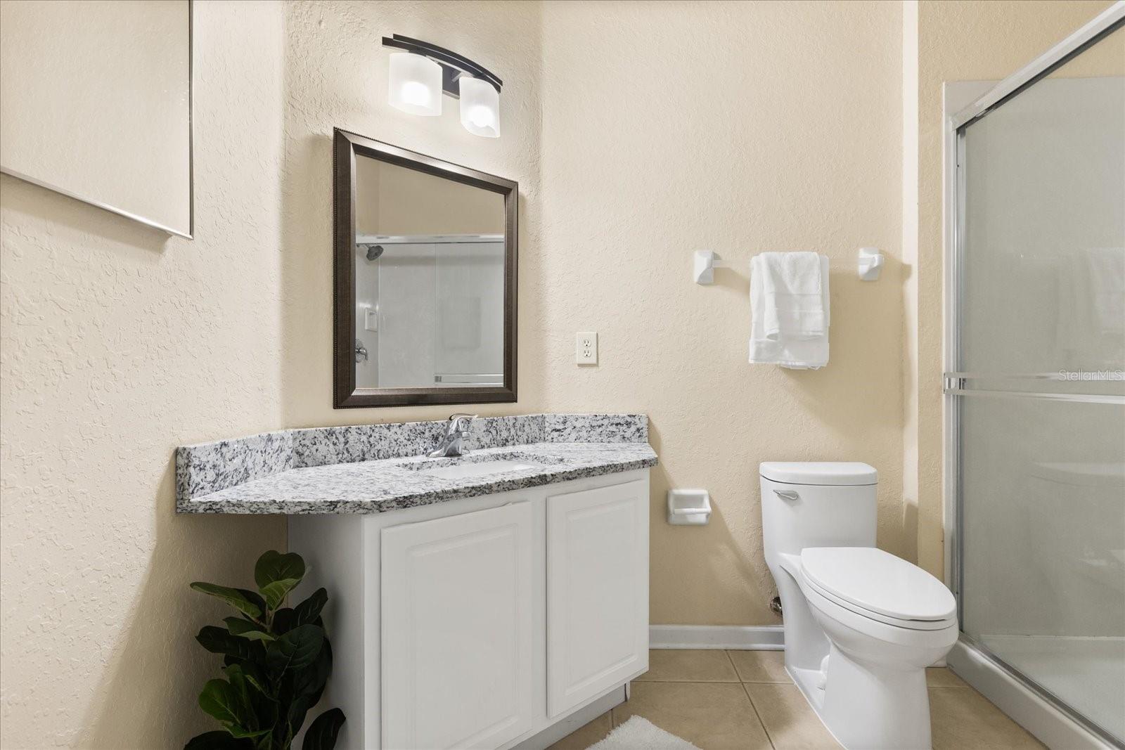 Image 18 of 35 For 6335 Contessa Drive 208