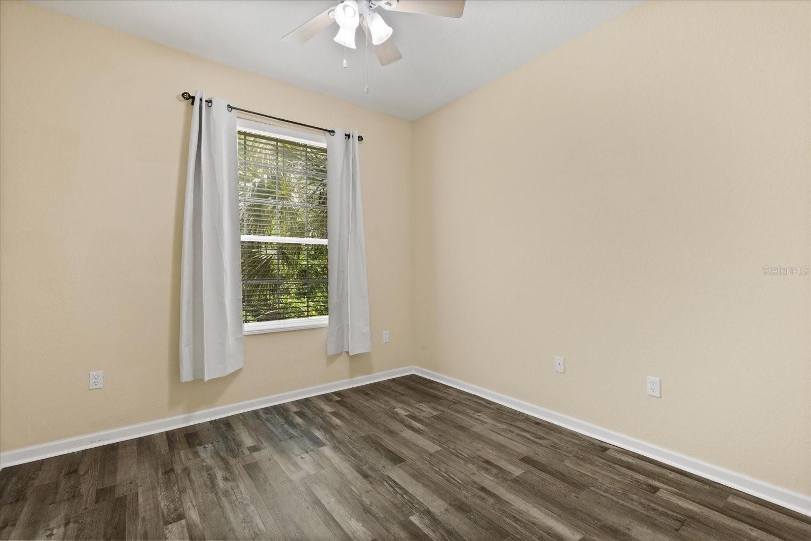 Image 20 of 35 For 6335 Contessa Drive 208
