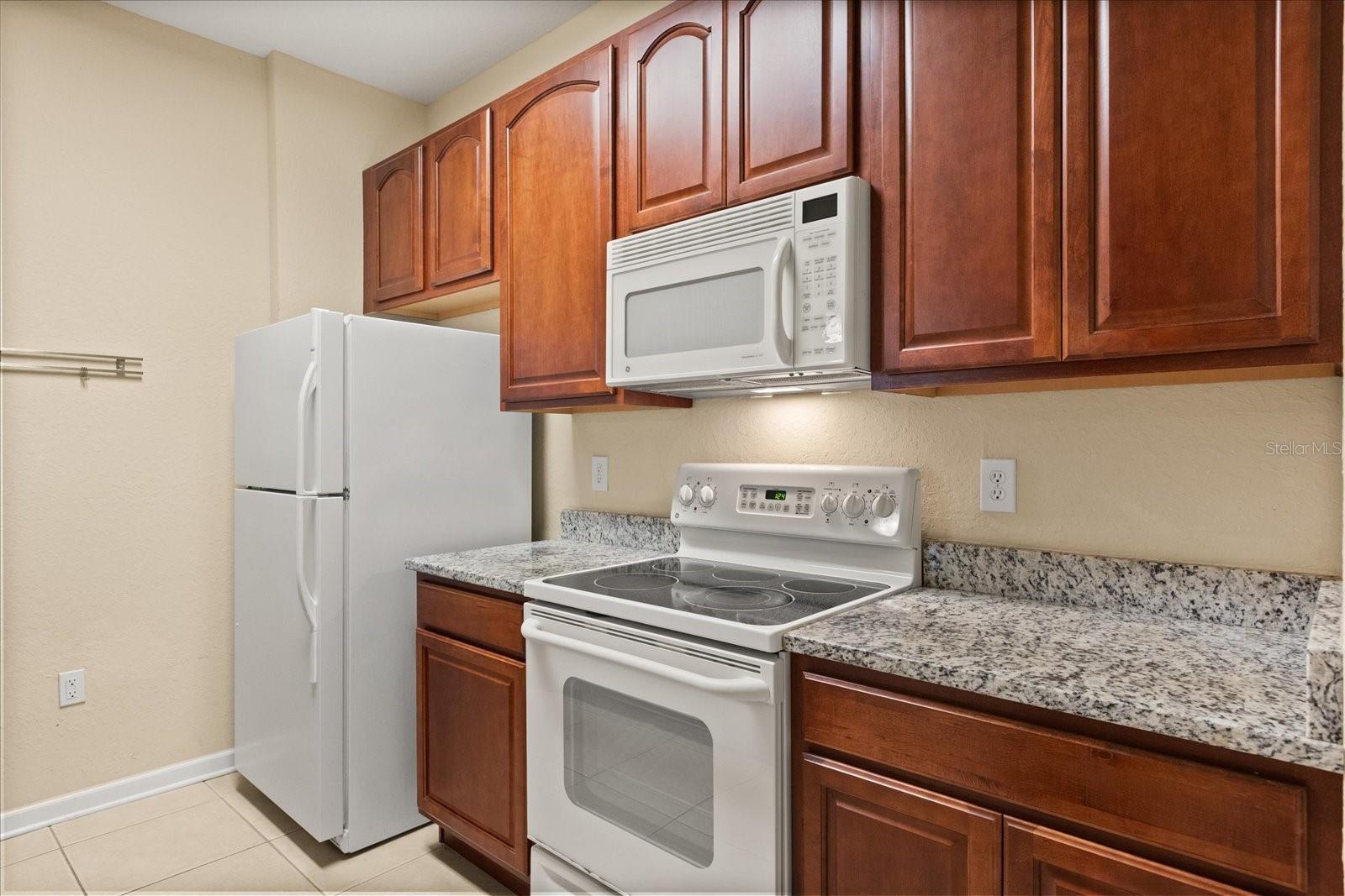 Image 6 of 35 For 6335 Contessa Drive 208