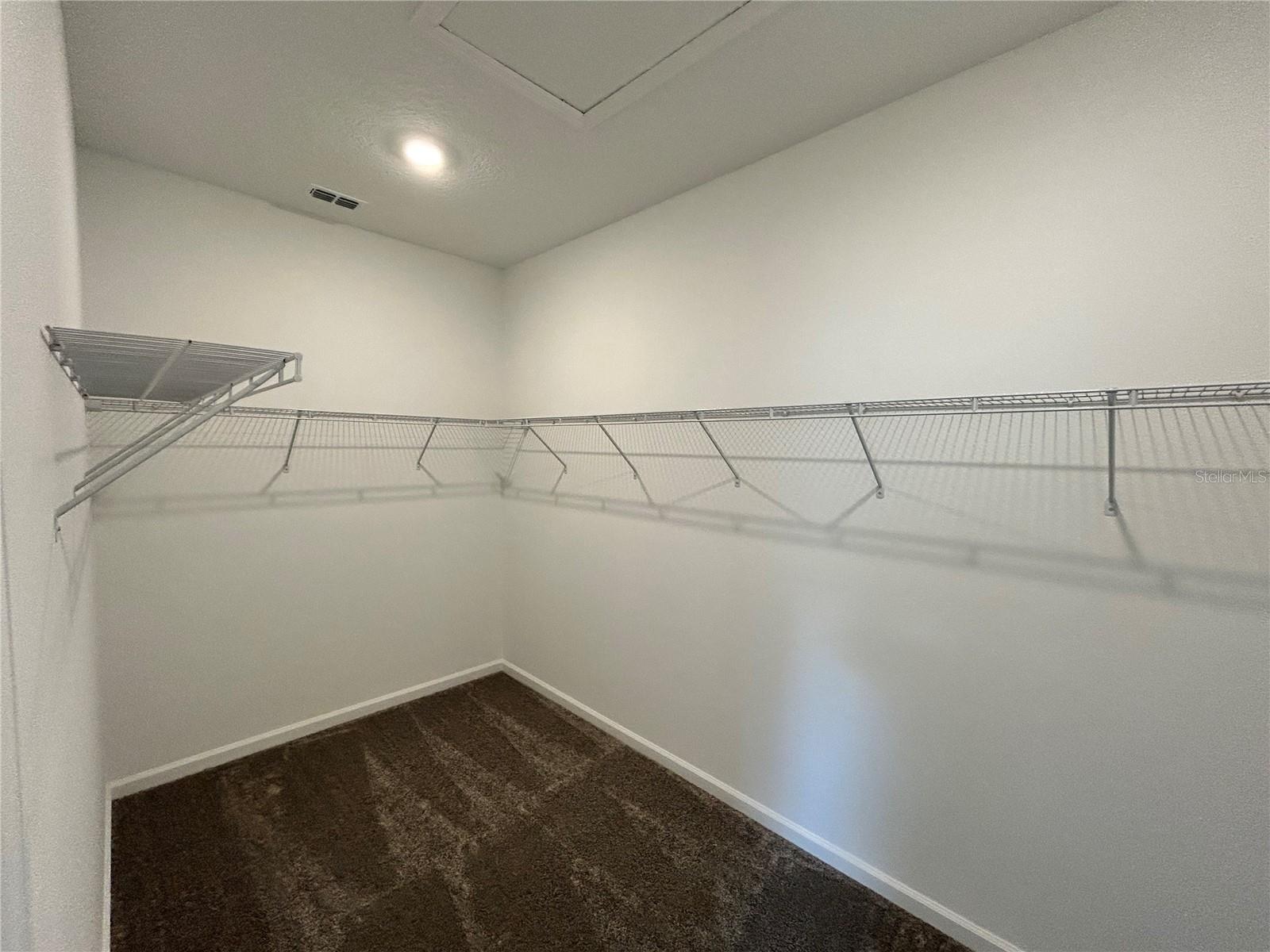 Image 10 of 18 For 699 Peroni Avenue