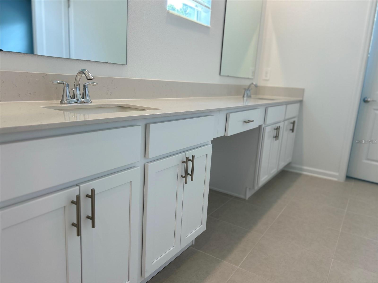 Image 11 of 18 For 699 Peroni Avenue