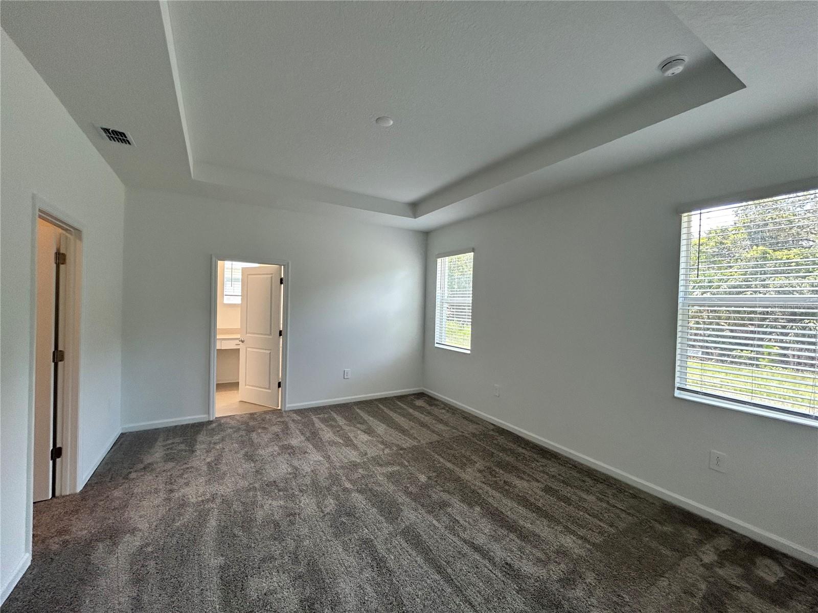 Image 8 of 18 For 699 Peroni Avenue