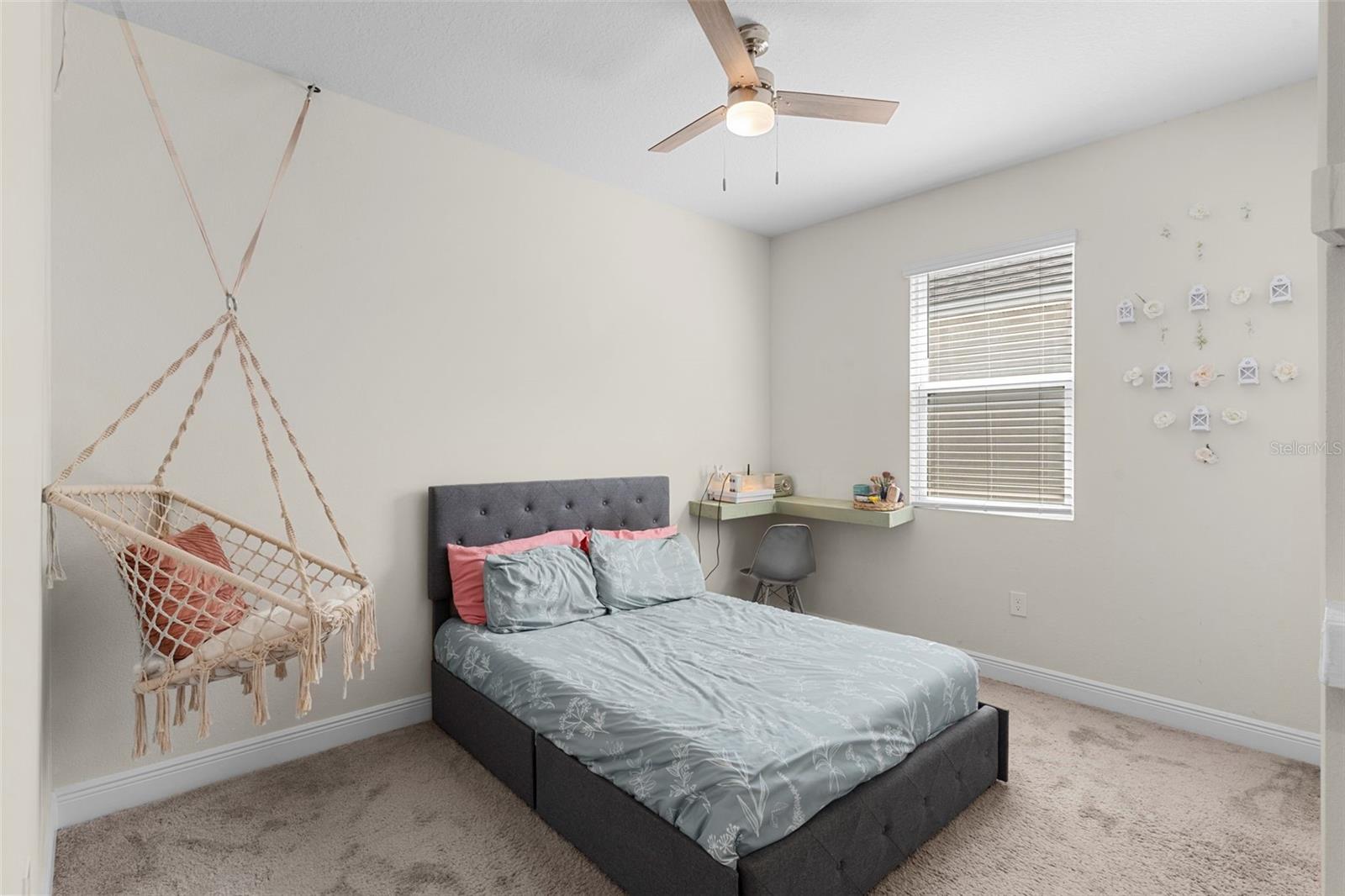 Image 21 of 49 For 1120 Mattie Pointe Boulevard