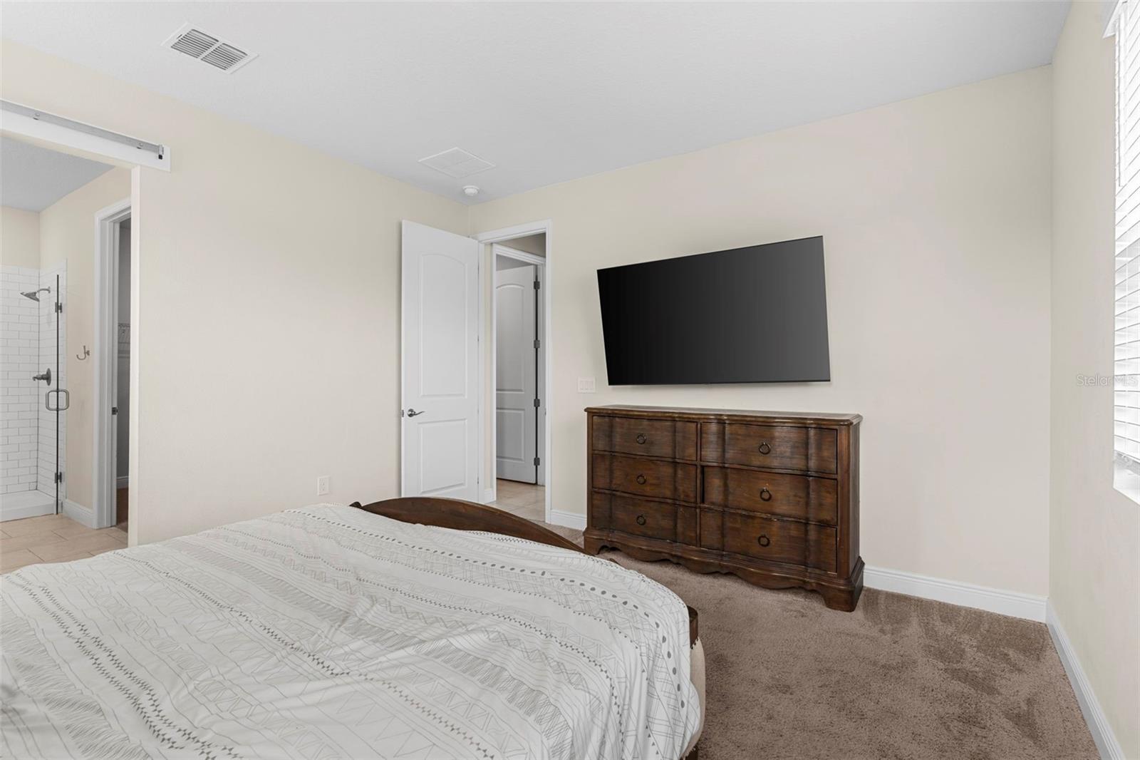 Image 24 of 49 For 1120 Mattie Pointe Boulevard