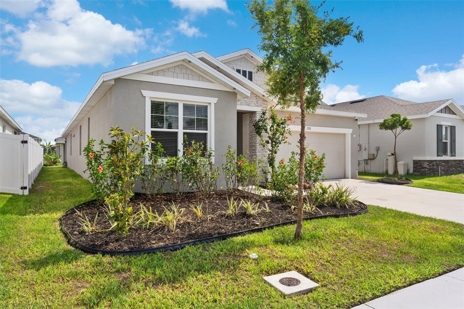 Image 3 of 49 For 1120 Mattie Pointe Boulevard