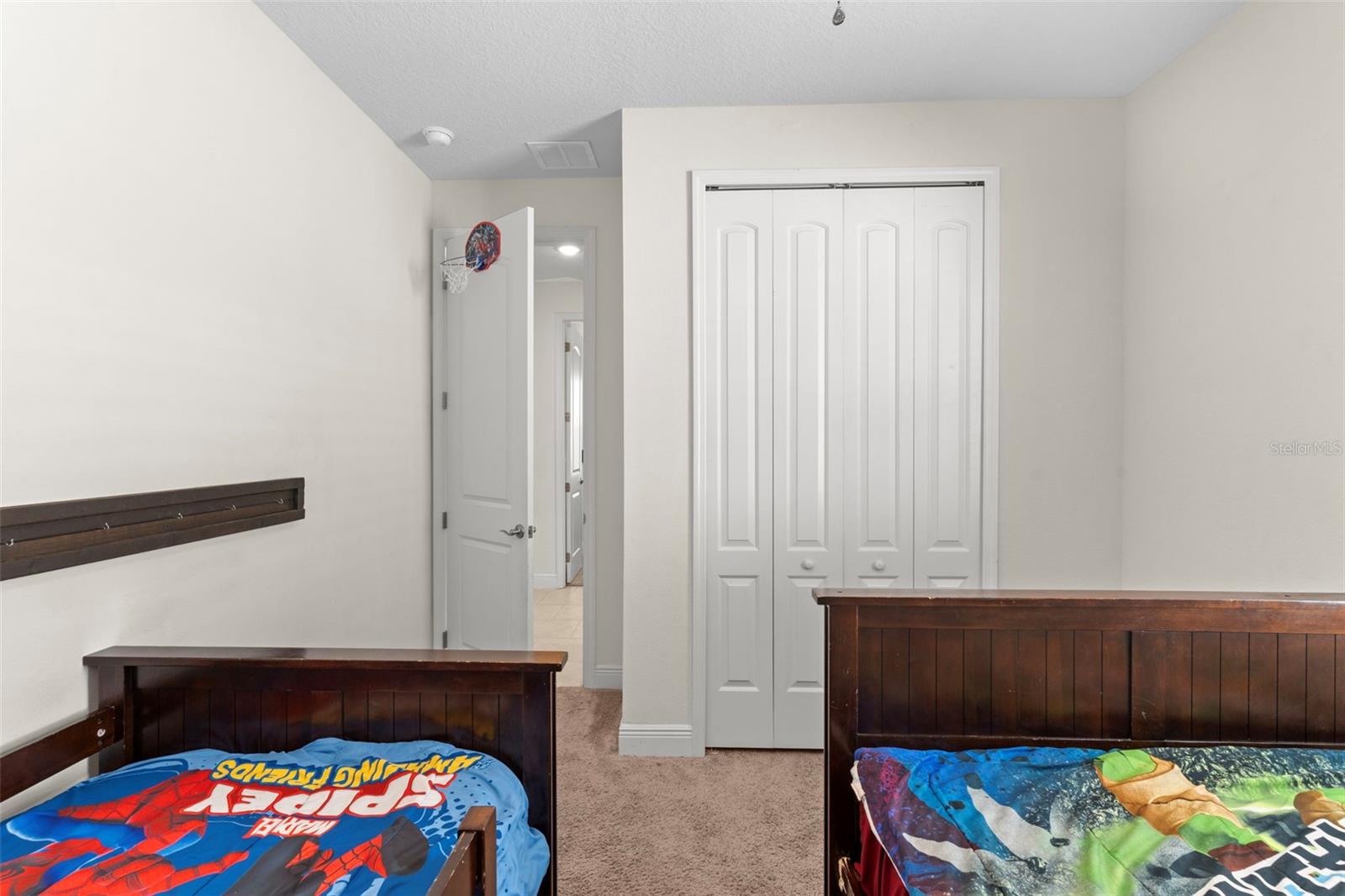 Image 34 of 49 For 1120 Mattie Pointe Boulevard