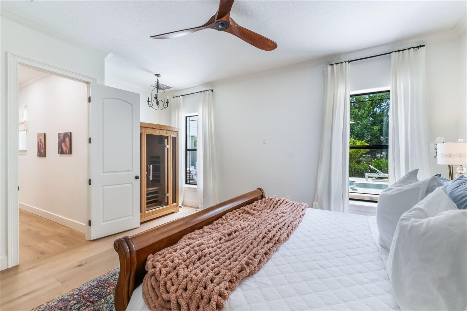 Image 81 of 99 For 5351 Carson Street