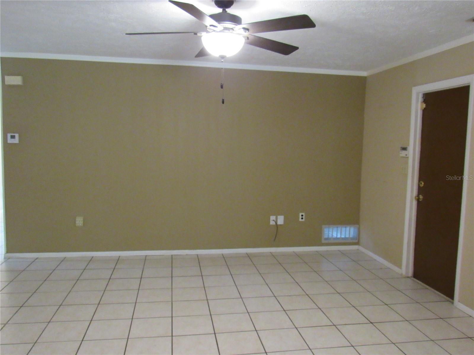 Image 10 of 27 For 10208 Brownwood Avenue