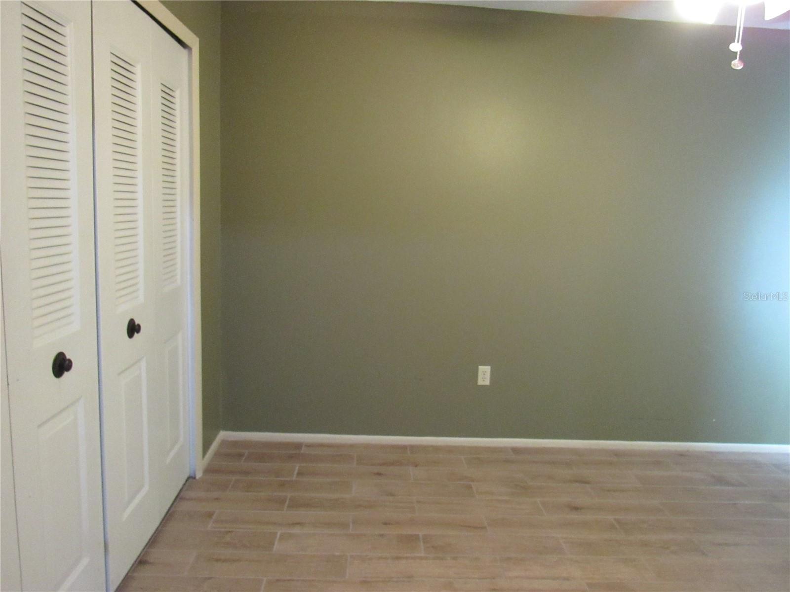 Image 21 of 27 For 10208 Brownwood Avenue