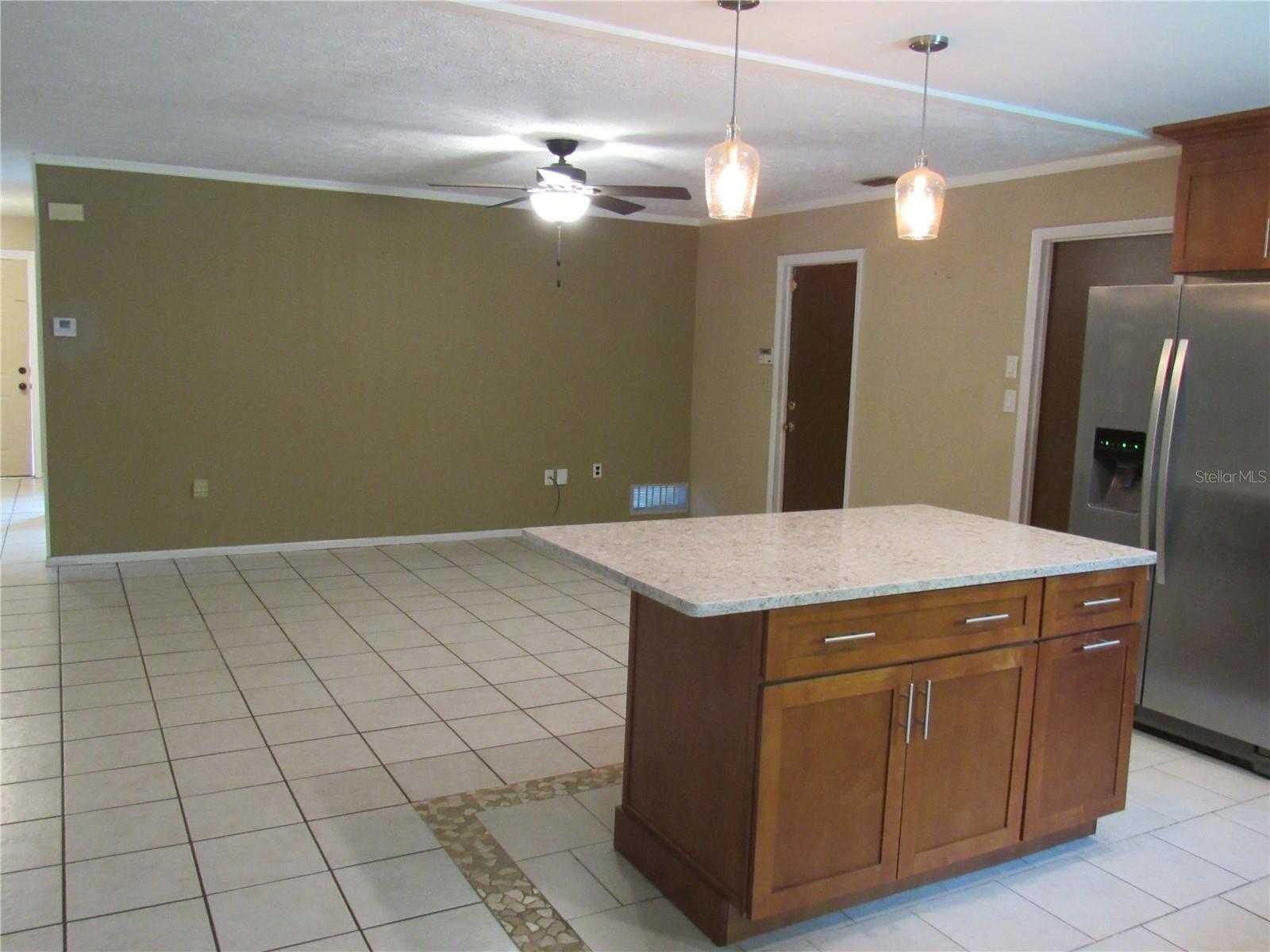 Image 9 of 27 For 10208 Brownwood Avenue