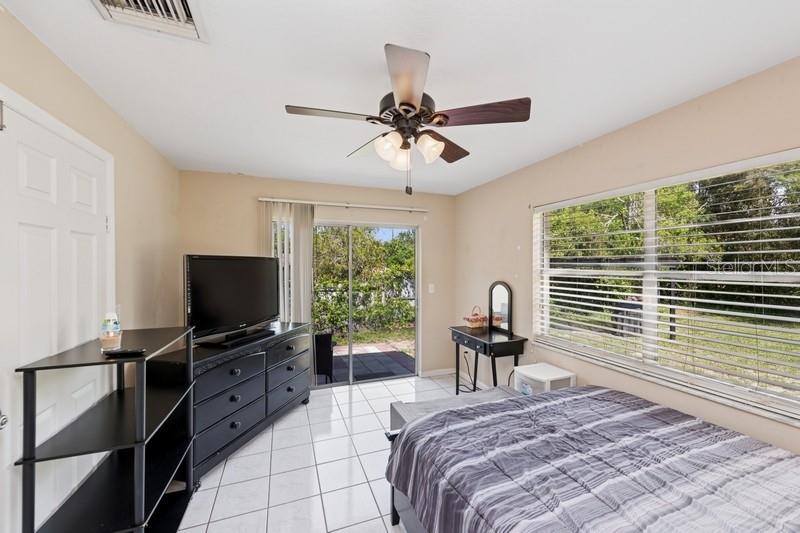 Image 15 of 23 For 2822 Fulford Street