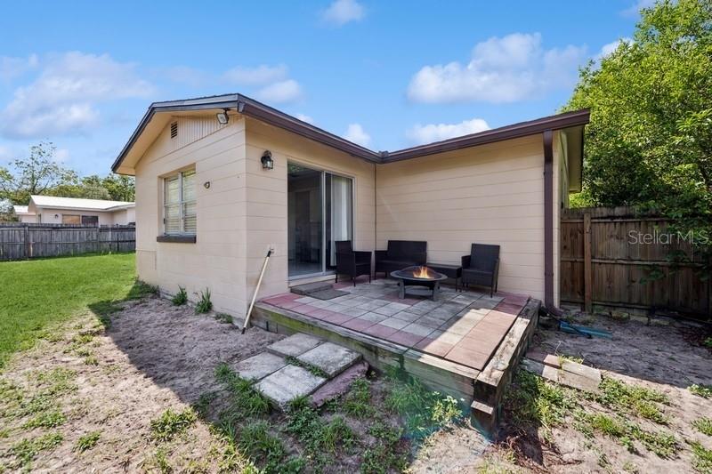 Image 16 of 23 For 2822 Fulford Street