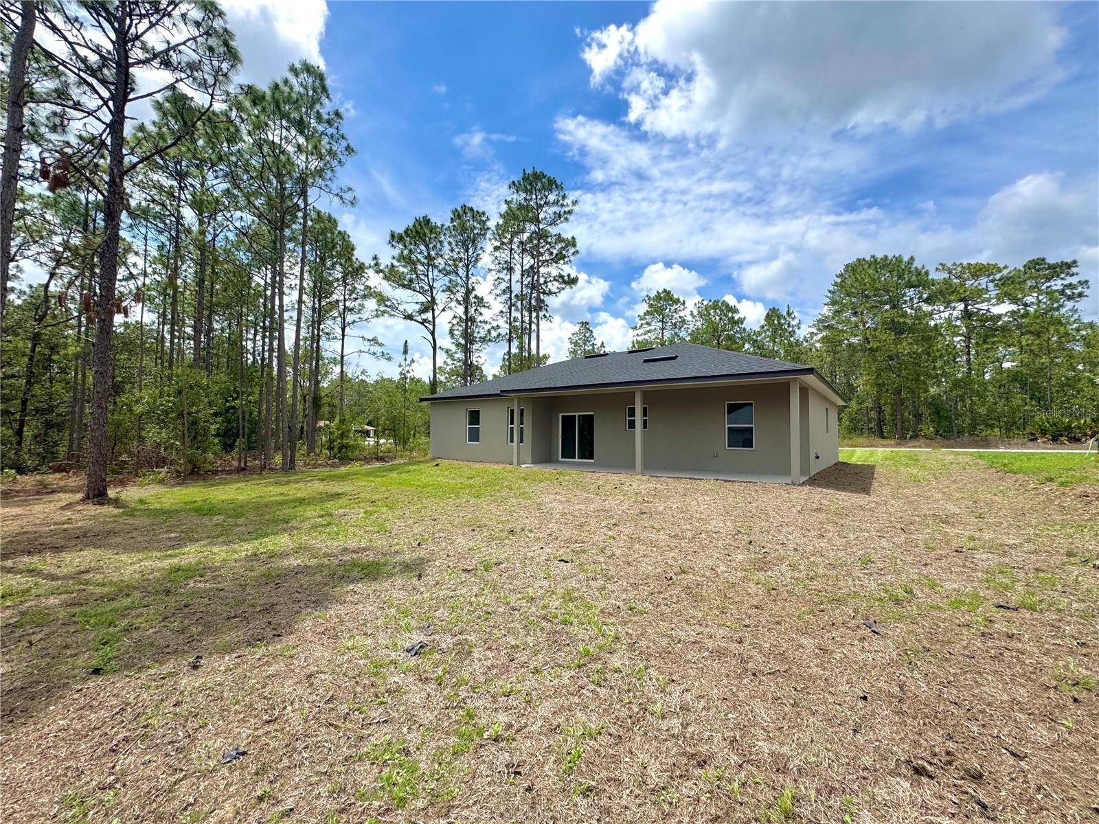 Image 9 of 29 For 628 Heronsbill Lane