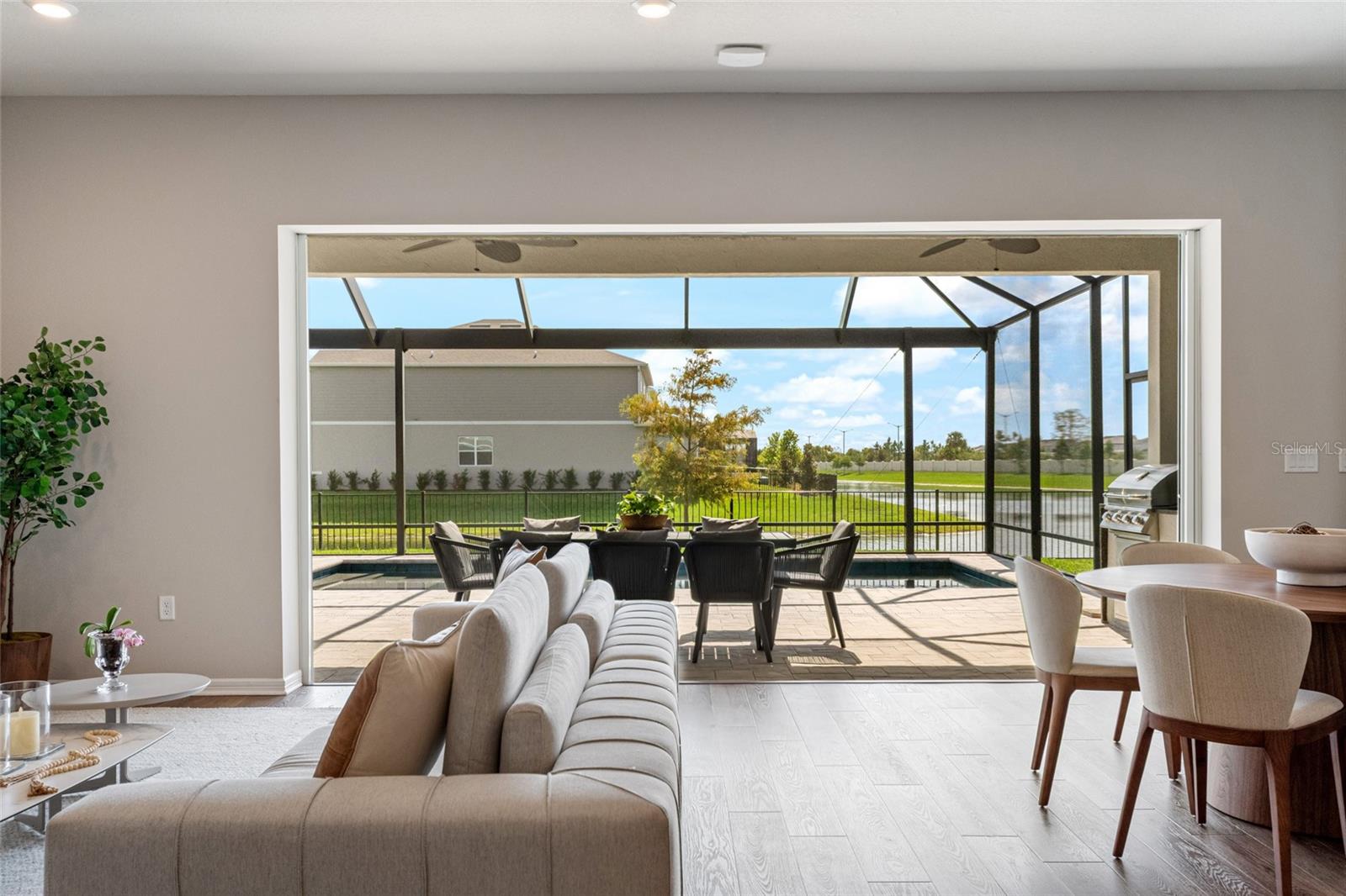 Image 11 of 72 For 13822 Destin Beach Lane