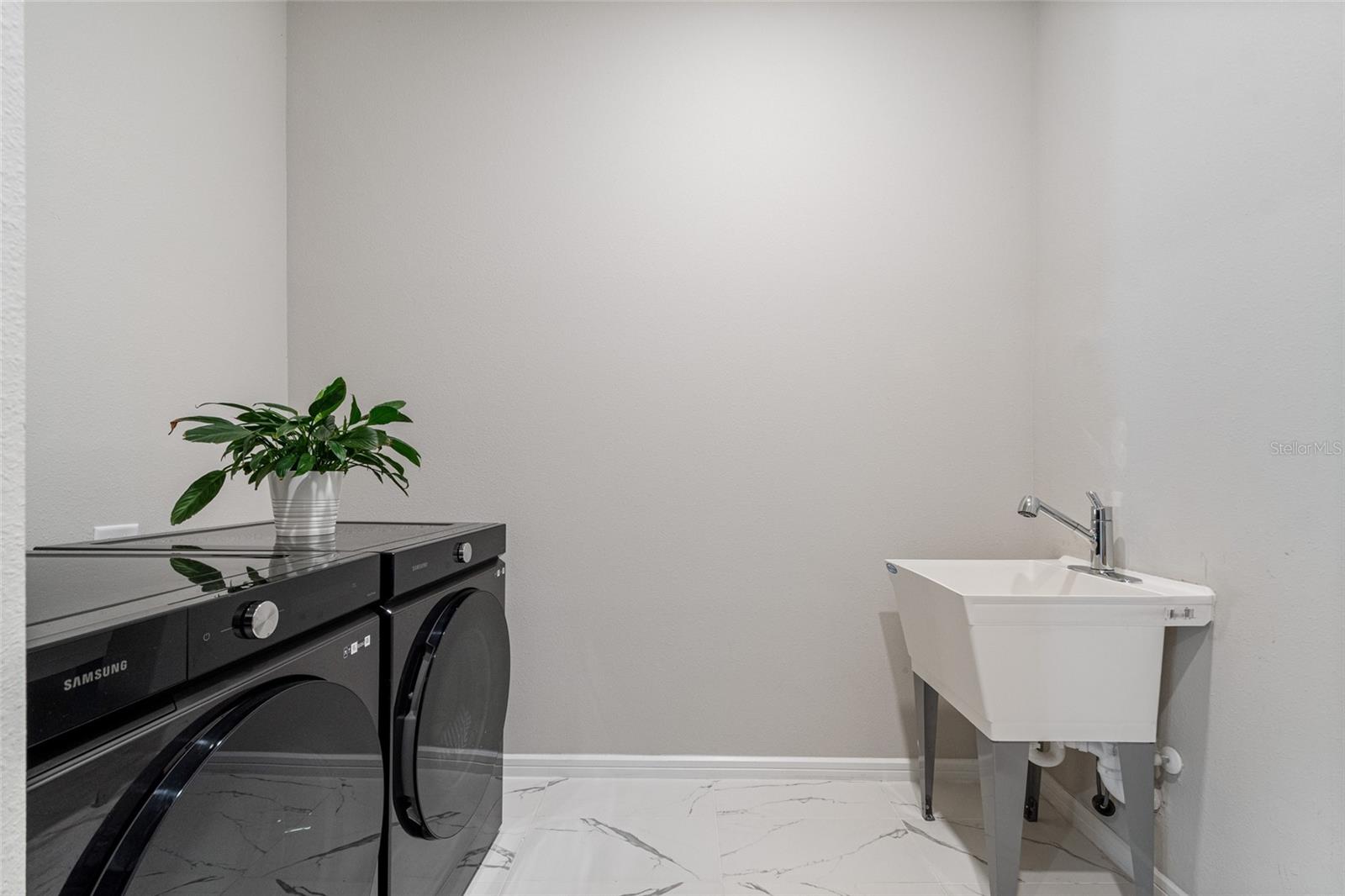 Image 60 of 72 For 13822 Destin Beach Lane