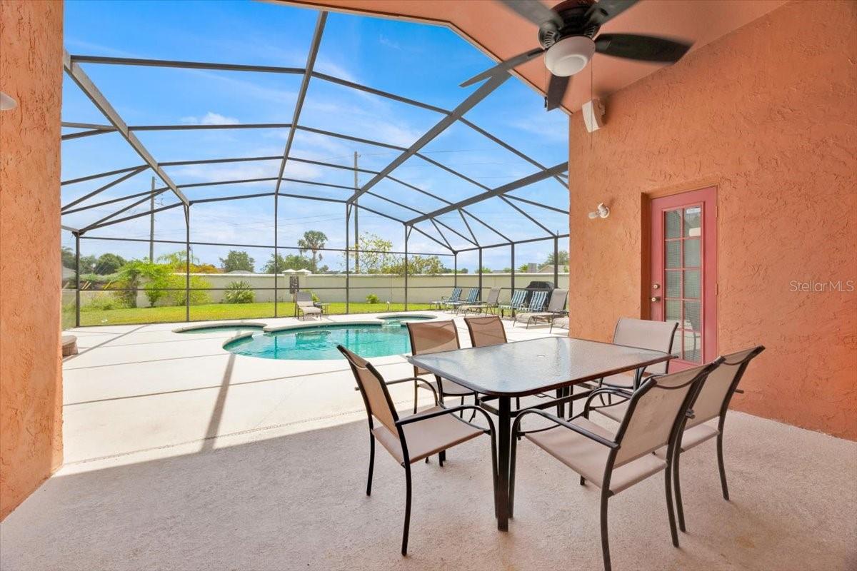 Image 33 of 43 For 2627 Autumn Creek Circle