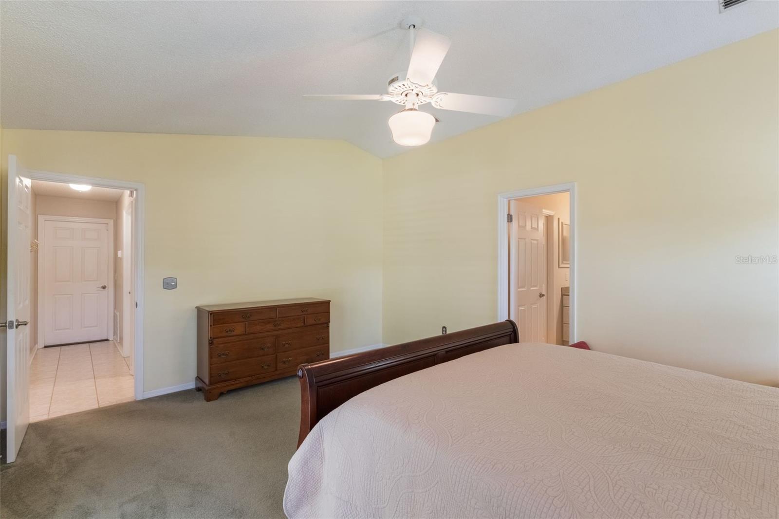 Image 34 of 49 For 957 Yellow Rose Drive