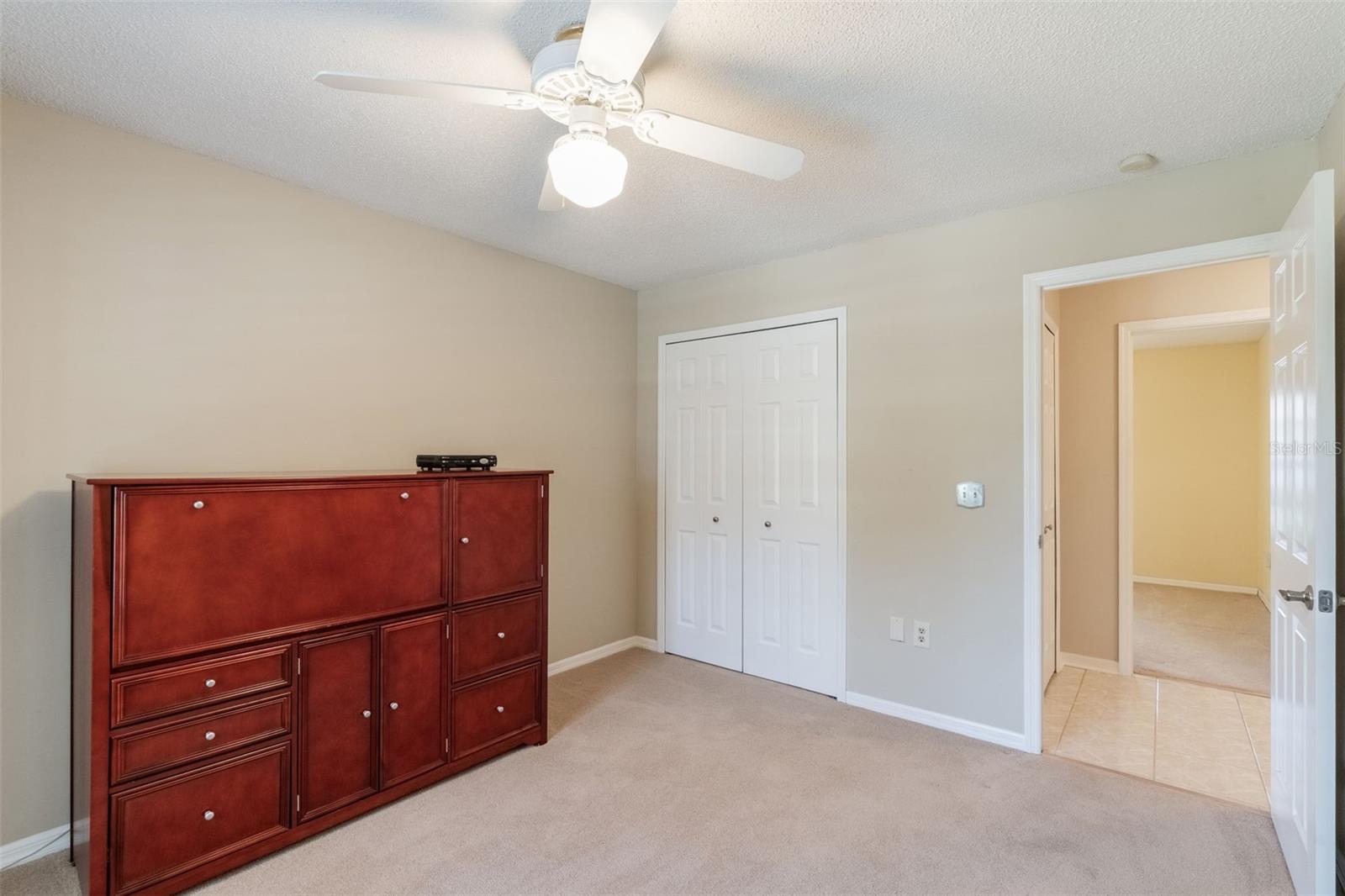 Image 43 of 49 For 957 Yellow Rose Drive