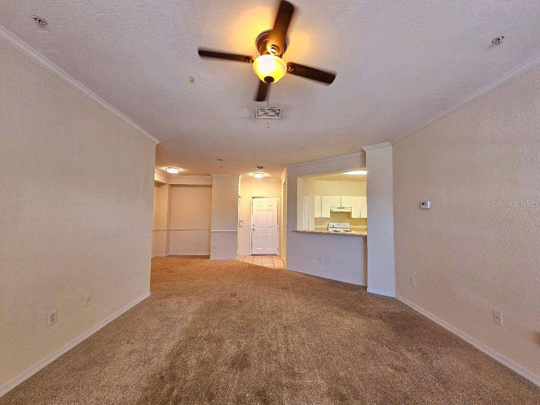 Image 4 of 29 For 3577 Conroy Road 331