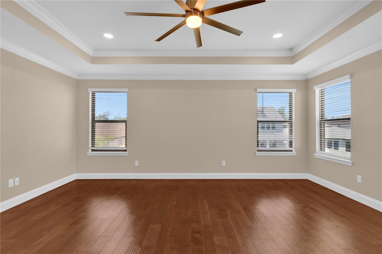 Image 47 of 65 For 8348 Vivaro Isle Way