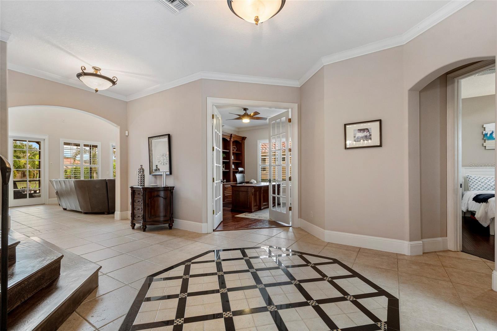 Image 11 of 91 For 6149 Blakeford Drive